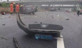 高速出车祸爆料视频,高速车祸现场直击，揭秘事故真相